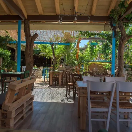 Maro Arillas Corfu Appartement *
